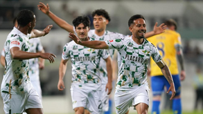Alanzinho celebra golo marcado ao Estoril