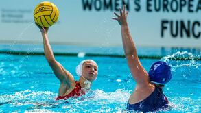 Portugal entra a vencer na Taça do Mundo feminina de polo aquático