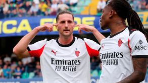 Rabiot ignora proposta da Arábia Saudita e foca-se no Milan 