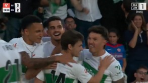 André Silva celebra golo