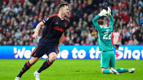 Nottingham continua a sorrir