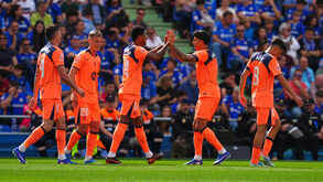 Jogadores do Barcelona a celebrar 