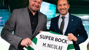 Niculae visitou Alvalade e reviveu memórias no estádio.
