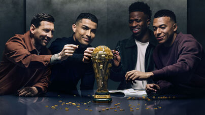 LEGO juntou Ronaldo, Messi, Mbappé e Vinícius