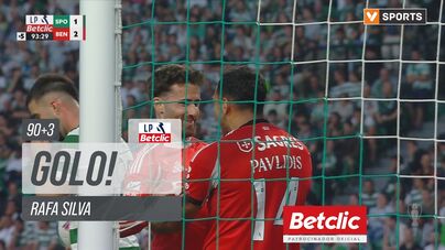 O golo de Rafa que deu a vitória ao Benfica no dérbi frente ao Sporting