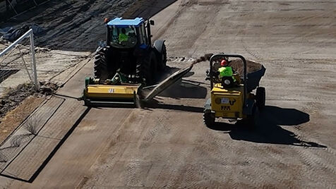 Lus. Lourosa inicia processo de instalação do novo relvado