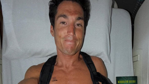 Aleix Espargaró revela que sofreu grave acidente durante testes na Malásia: «Parti quatro vértebras...»