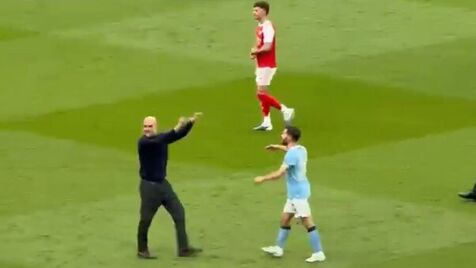 Man. City-Arsenal marcado por pequena homenagem no final: Guardiola pediu ao público para aplaudir Bernardo Silva