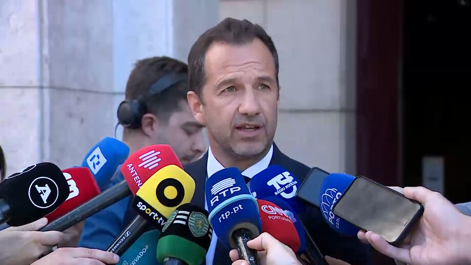 Presidente do Sporting falou à saída do encontro com a ministra

