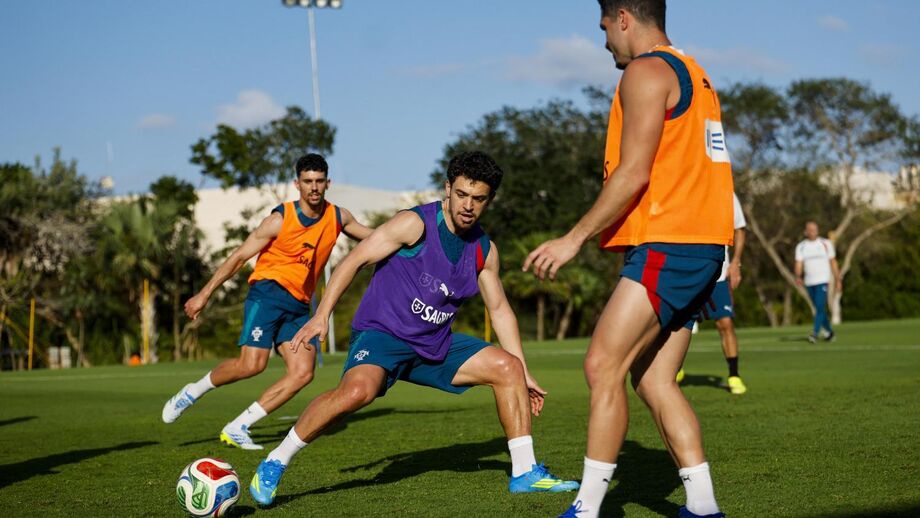Pote num treino pela Seleção no México