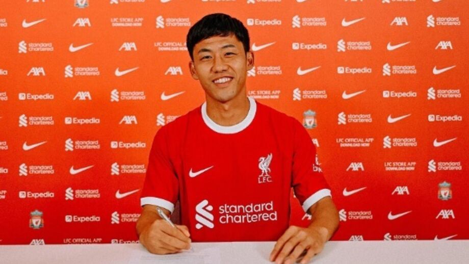 Endo na chegada ao Liverpool