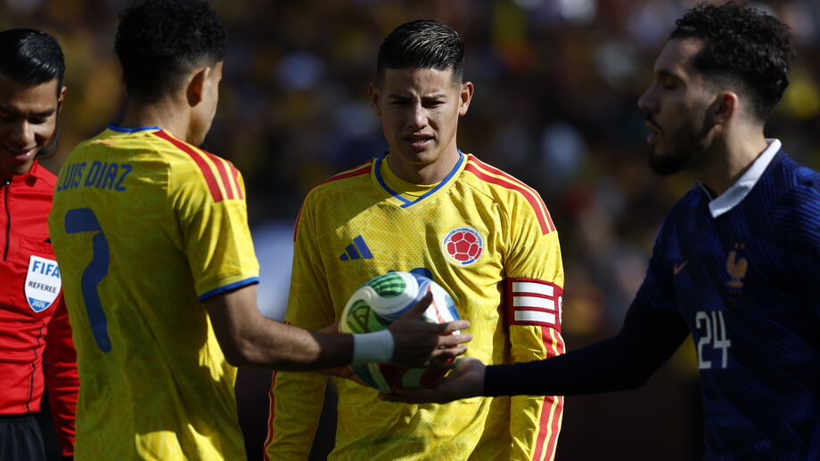 James Rodríguez no particular Colômbia-França
