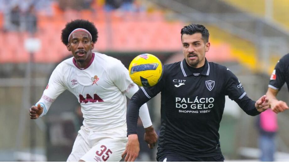 Bryan Róchez em ação frente ao Ac. Viseu