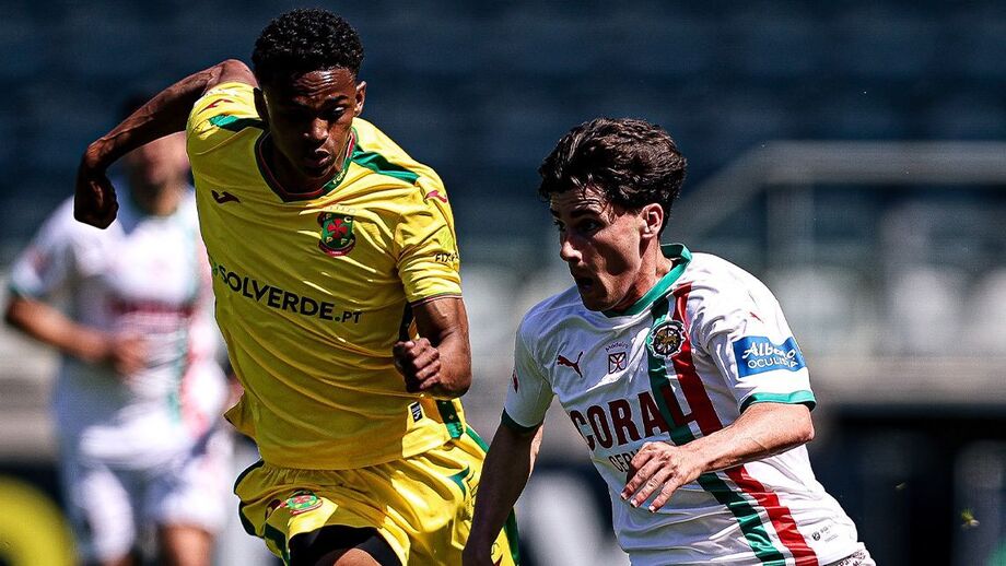 Paços de Ferreira-Marítimo, 0-0: Líder escorrega na Mata Real