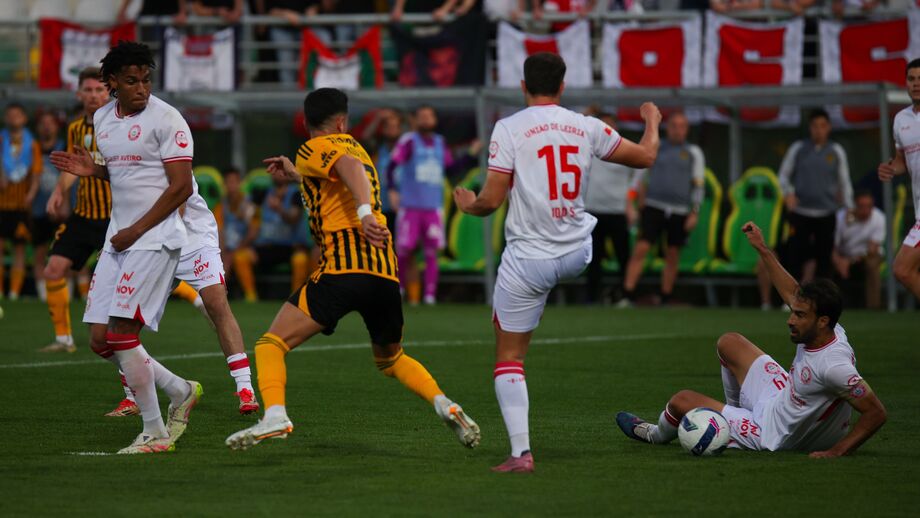 U. Leiria não consegue vencer Lus. Lourosa e falha aproximação ao topo da tabela