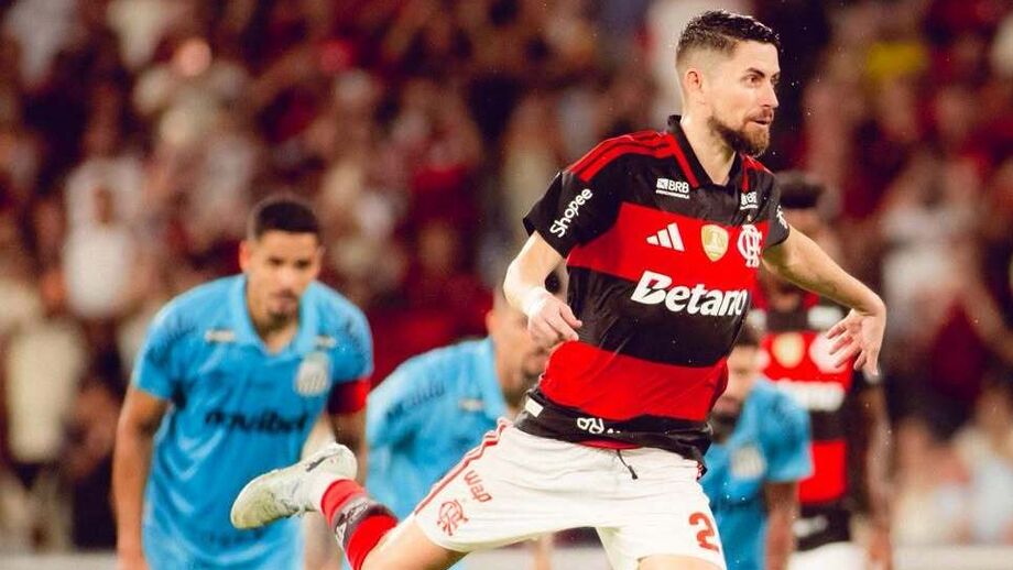 Jorginho marcou de penálti
