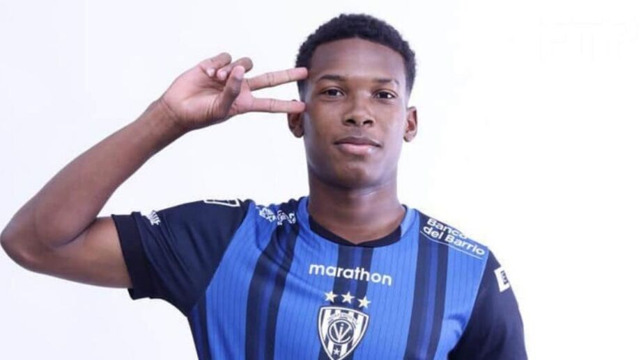 Newcastle demonstra interesse em Johan Martínez