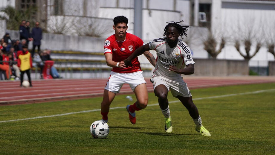 Benfica conquistou três pontos na visita ao Santa Clara 