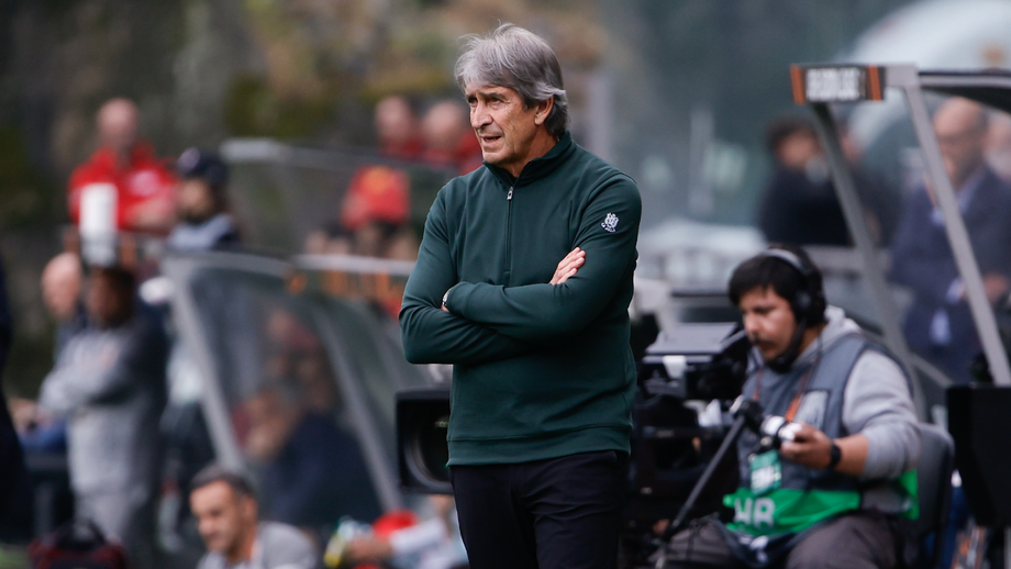 Manuel Pellegrini, treinador do Betis, durante o jogo com o Sp. Braga, na Pedreira