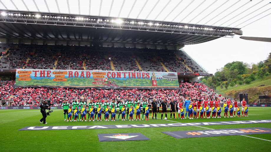 Betis apresenta queixa à UEFA devido ao tratamento recebido pelos seus adeptos em Braga