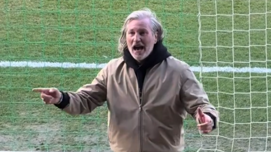 Robbie Savage protagonizou momento peculiar