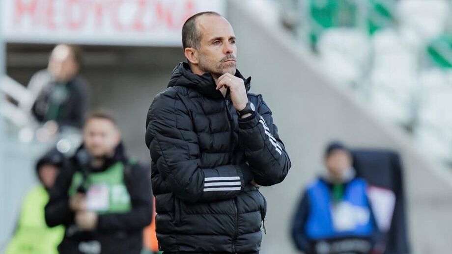 Rigor defensivo ajuda a explicar equilíbrio da Liga polaca