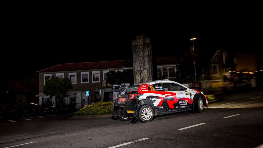 Jasper Vaher lidera o Rali Terras D'Aboboreira, com Ruben Rodrigues e Armindo Araújo no pódio