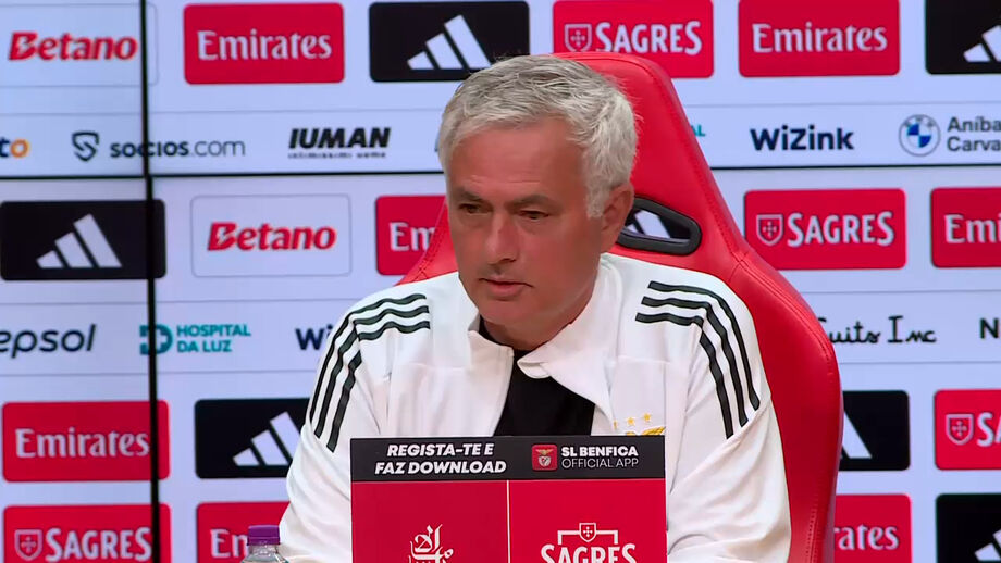 Treinador do Benfica faz antevisão do duelo com o Sporting