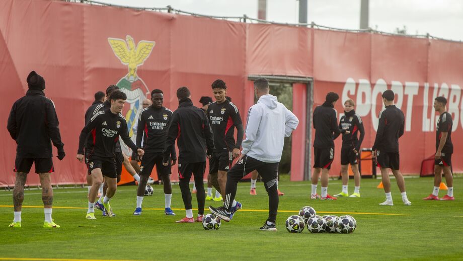 Sessão de treino do Benfica no Seixal antes do dérbi com o Sporting