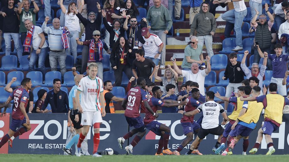 Dany Jaen marca e Torreense adia a festa do Marítimo