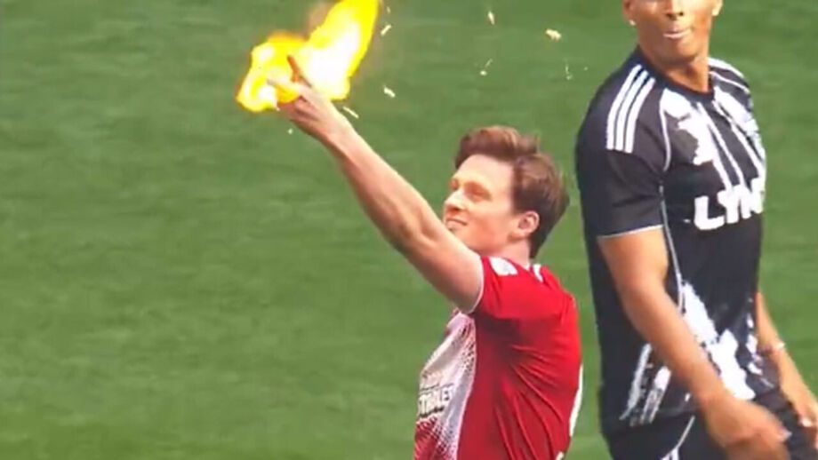 Mais um momento inusitado protagonizado por Max Fosh