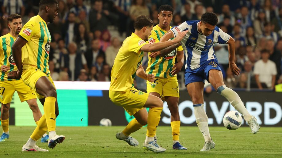FC Porto enfrenta o Tondela