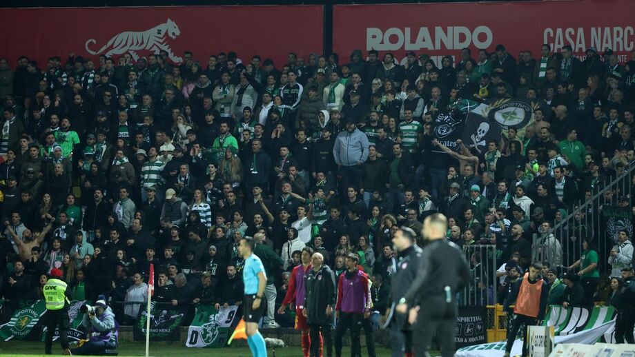 Adeptos do Sporting na Vila das Aves