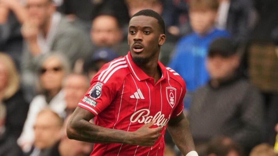 Hudson-Odoi  fica de fora até ao fim da época