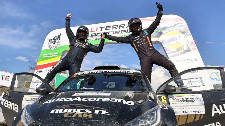 Rúben Rodrigues e Rui Raimundo brilharam no Rali Terras D’Aboboreira