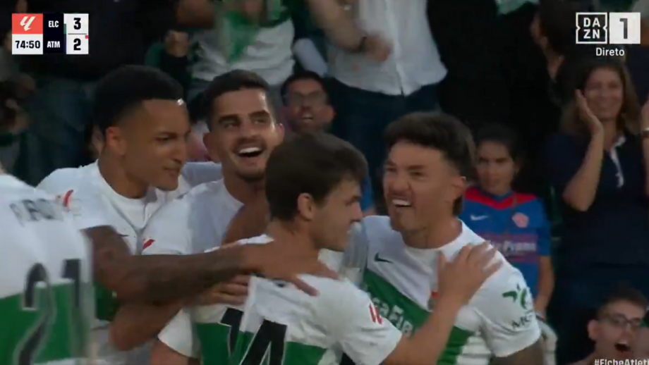 André Silva celebra golo