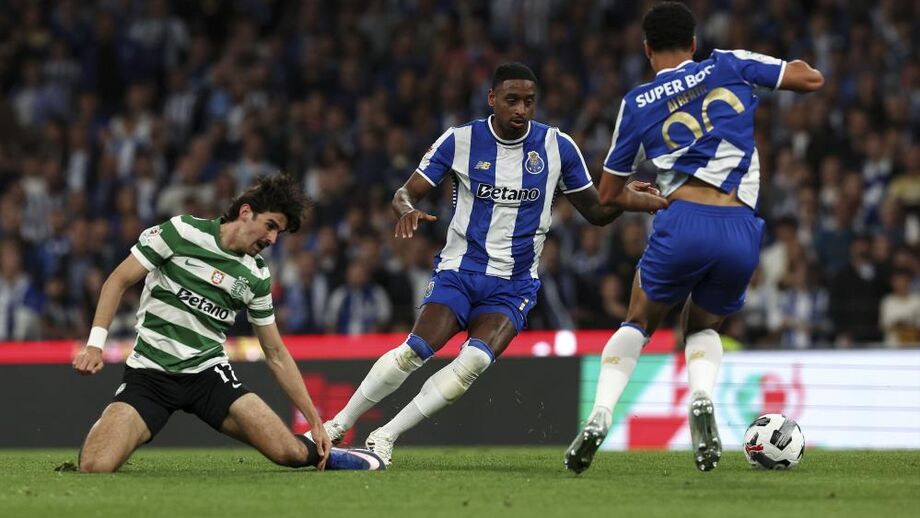 Trincão no clássico do Dragão