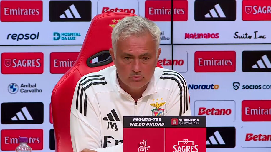 Treinador do Benfica na antevisão ao jogo deste sábado com o Moreirense (18h)