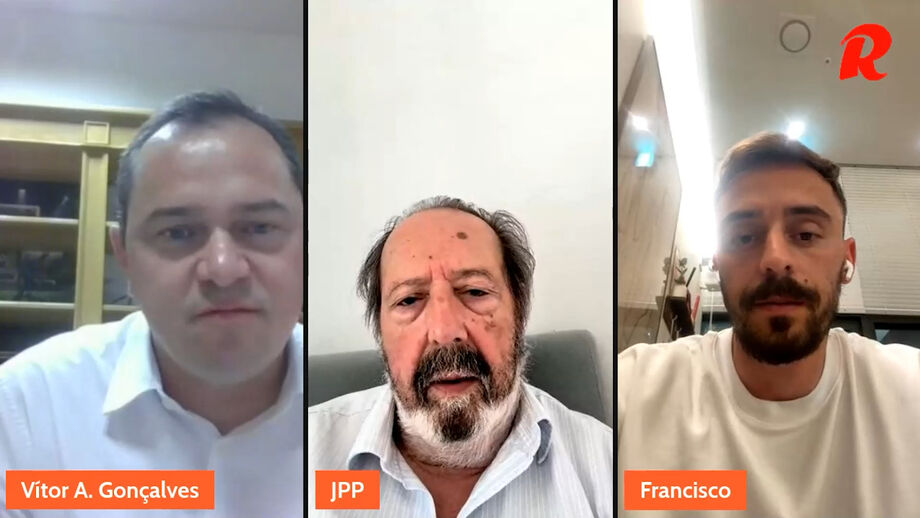 O historiador sentou-se 'à mesa' com Record e Francisco Geraldes para uma conversa sobre liberdade, política e desporto antes e depois da Revolução