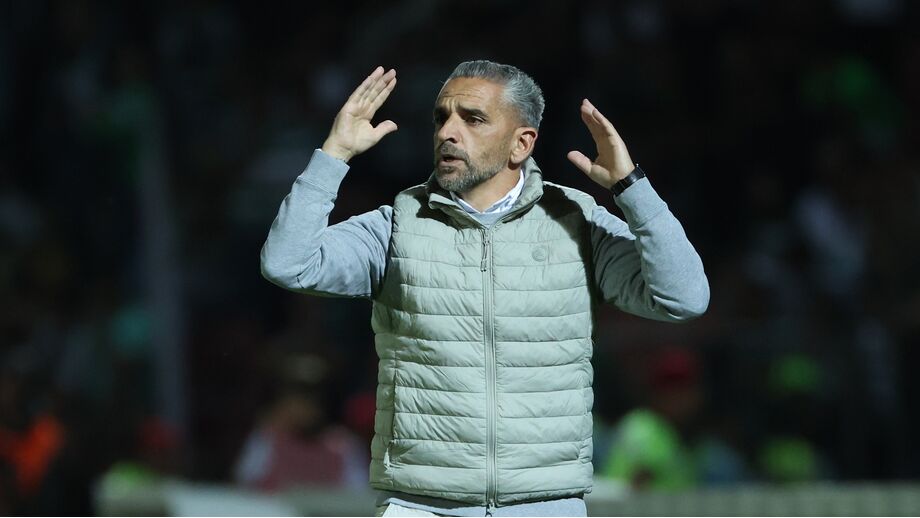 Rui Borges deve permanecer em Alvalade, defente Bruno Mascarenhas