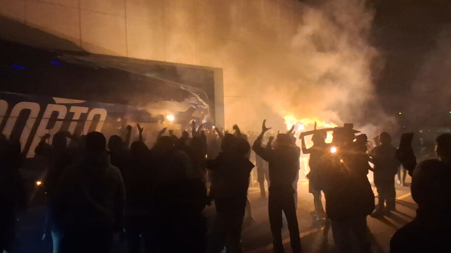 Dragões a 3 pontos do título