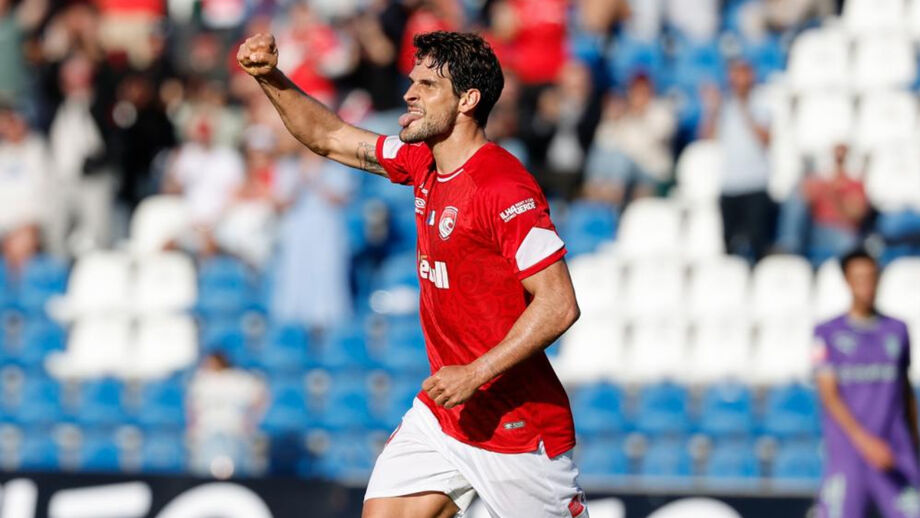 Gonçalo Paciência ajudou ao triunfo sobre o Sp. Braga (2-1)