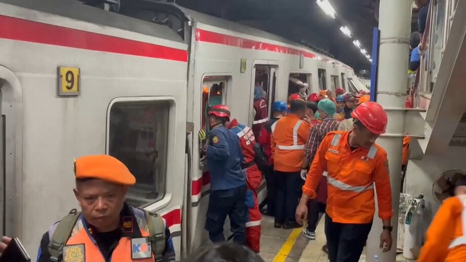 Acidente perto de Jacarta