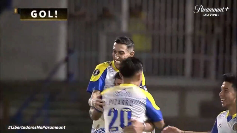 Extremo ex-Benfica faturou na vitória por 3-0 do Rosario Central diante do Universidad Central