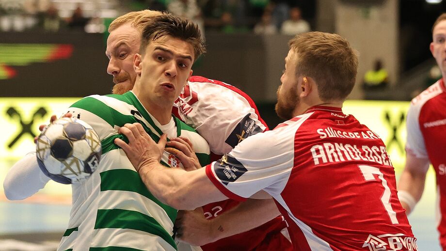 Sporting e Aalborg empatam