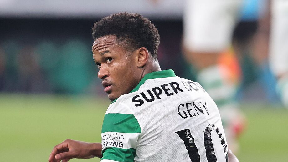 Geny Camara queixa-se de problema no tornozelo esquerdo