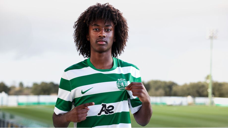 Leonardo Varela assinou contrato profissional com o Sporting