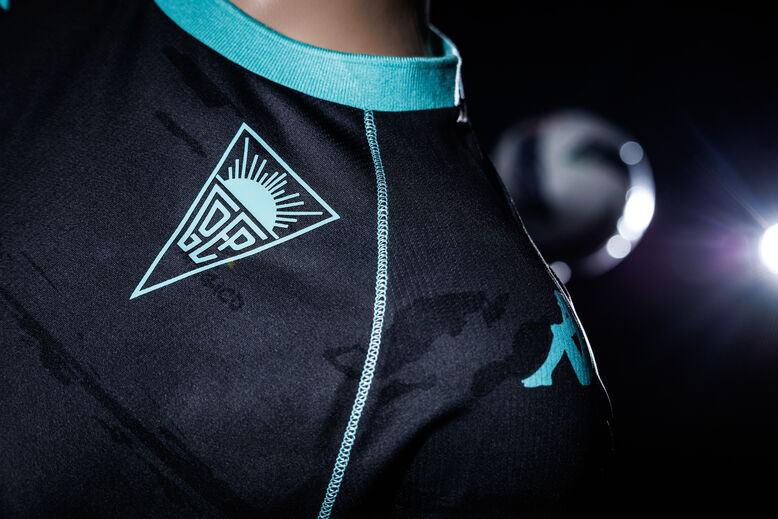 Estoril apresenta quarto equipamento