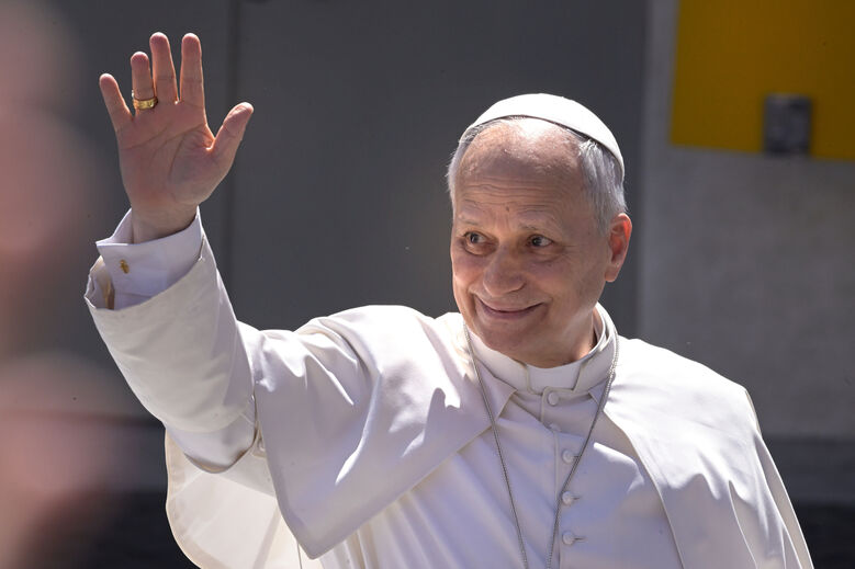 Papa Leão XIV durante a missa de Páscoa