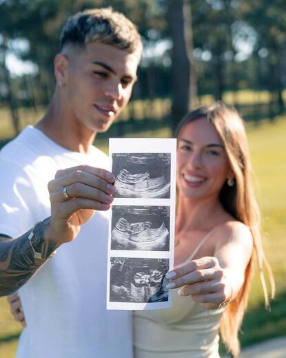 Enzo Barrenechea anuncia que vai ser pai pela primeira vez e jogadores do Benfica reagem